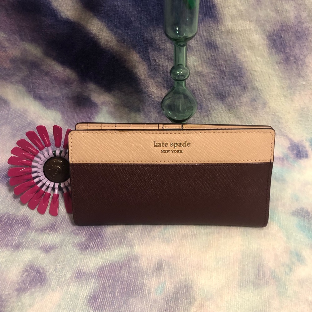 Kate Spade Bifold Snap Wallet